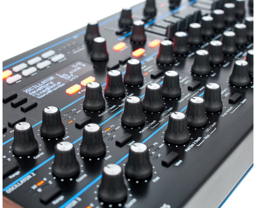Novation PEAK sintetizzatore polifonico