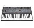 Sequential TAKE 5 polyphoner Analogsynthesizer