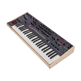 SEQUENTIAL TRIGON 6 synth