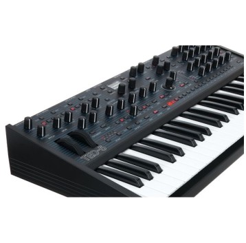 Oberheim TEO-5 5-Voice Polyphonic Analogue Synthesizer