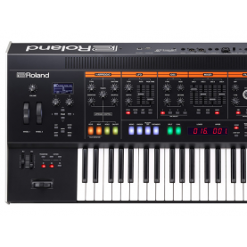 ROLAND JUPITER-X Digital Synthesiser